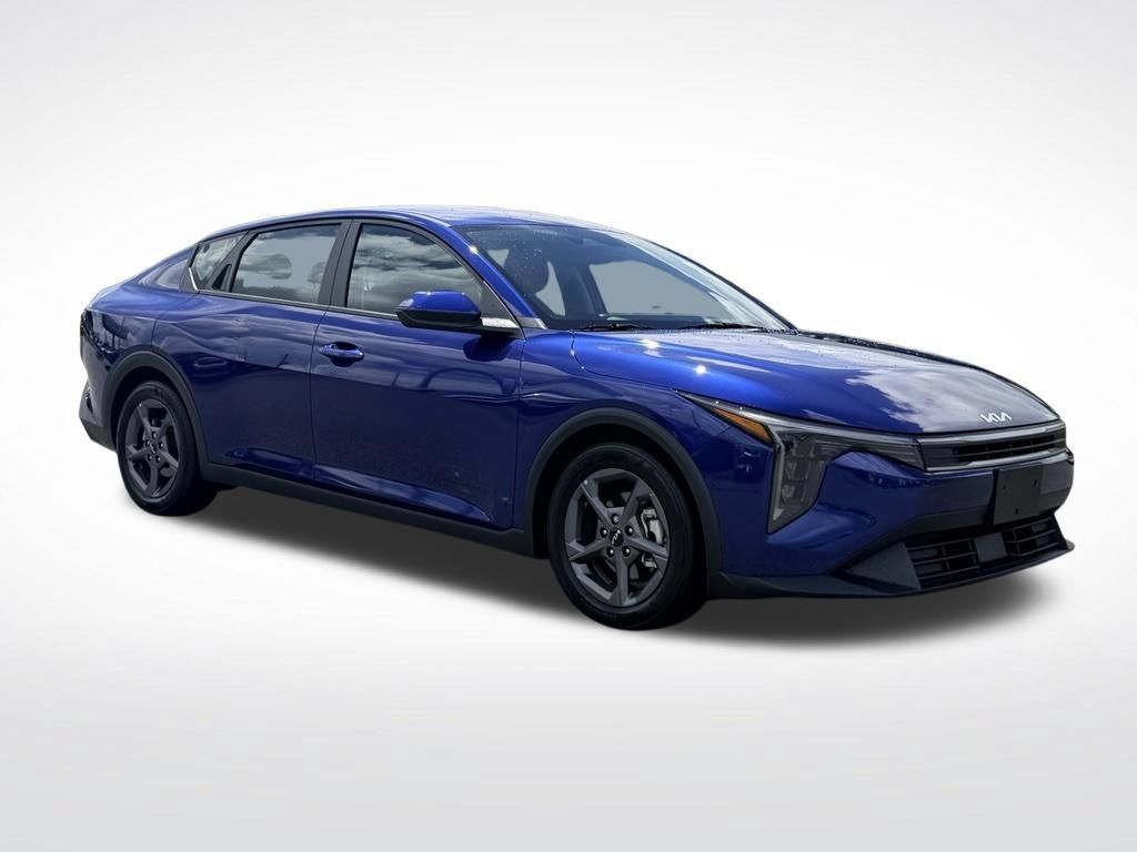 Used 2025 Kia K4 FWD image 8
