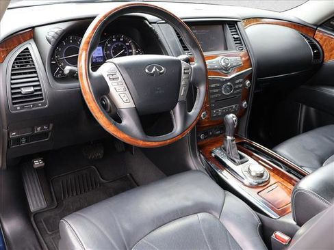 Used 2017 INFINITI QX80 4WD w/ Deluxe Technology Package image 14
