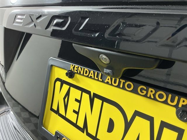 Used 2018 Ford Explorer Sport AWD/4WD image 9