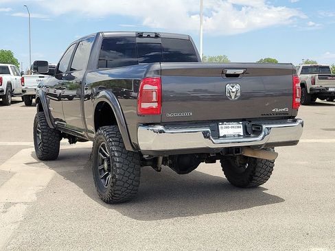 Used 2022 RAM 3500 Laramie AWD/4WD image 8