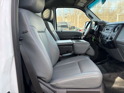 Used 2015 Ford F350 XL w/ Power Equipment Group image 38