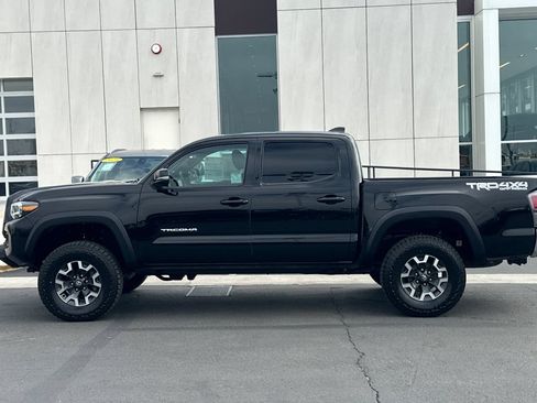Used 2023 Toyota Tacoma TRD Off-Road AWD/4WD image 6