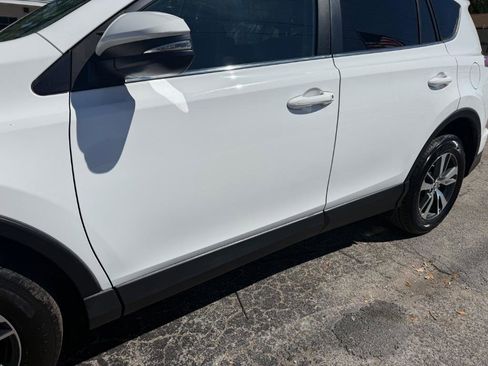 Used 2018 Toyota RAV4 XLE w/ Plus Extra Value Package FWD image 13