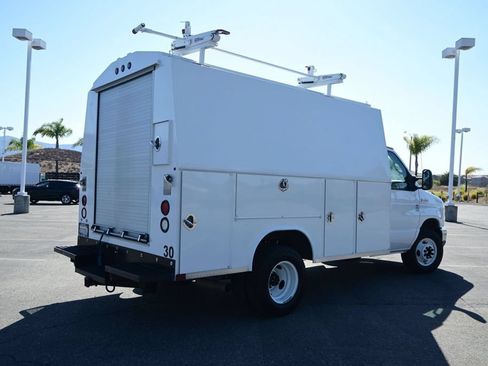 Used 2023 Ford E-350 and Econoline 350 Super Duty w/ Power Windows & Locks Group RWD image 7