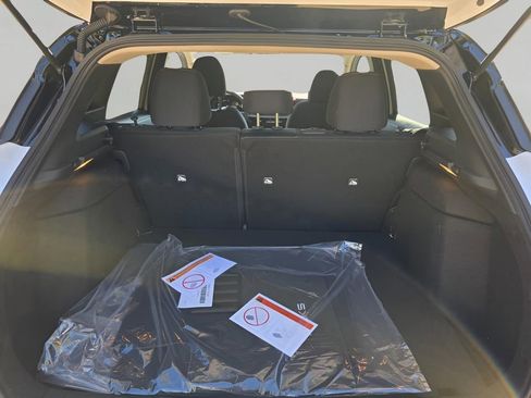 New 2026 Nissan Kicks SV w/ SV Premium Package image 9