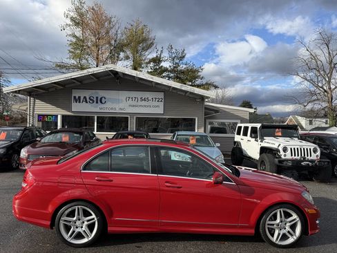 Used 2013 Mercedes-Benz C 350 Sport image 3