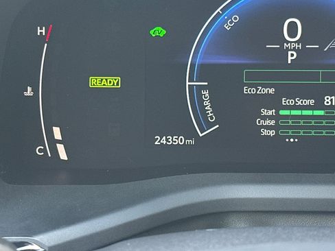 Certified 2025 Toyota Camry LE image 31