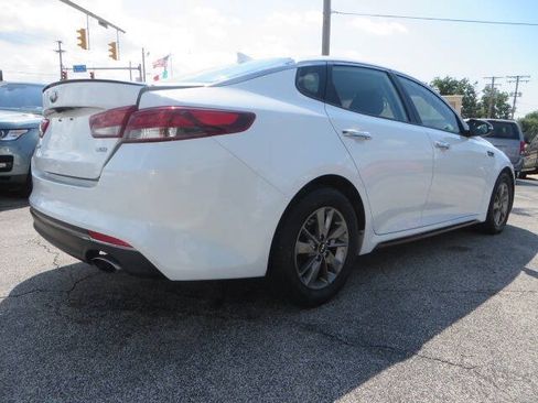 Used 2017 Kia Optima LX w/ Value Package FWD image 23