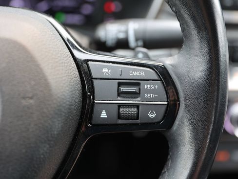 Used 2024 Acura Integra FWD image 33
