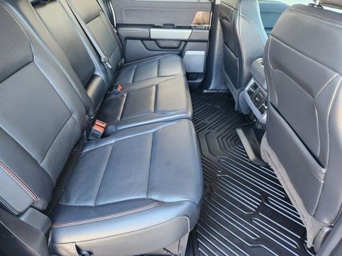 Certified 2024 Ford F250 Lariat w/ Lariat Ultimate Package image 32