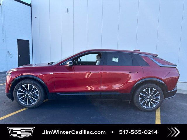 Certified 2024 Cadillac Lyriq Sport AWD/4WD image 4