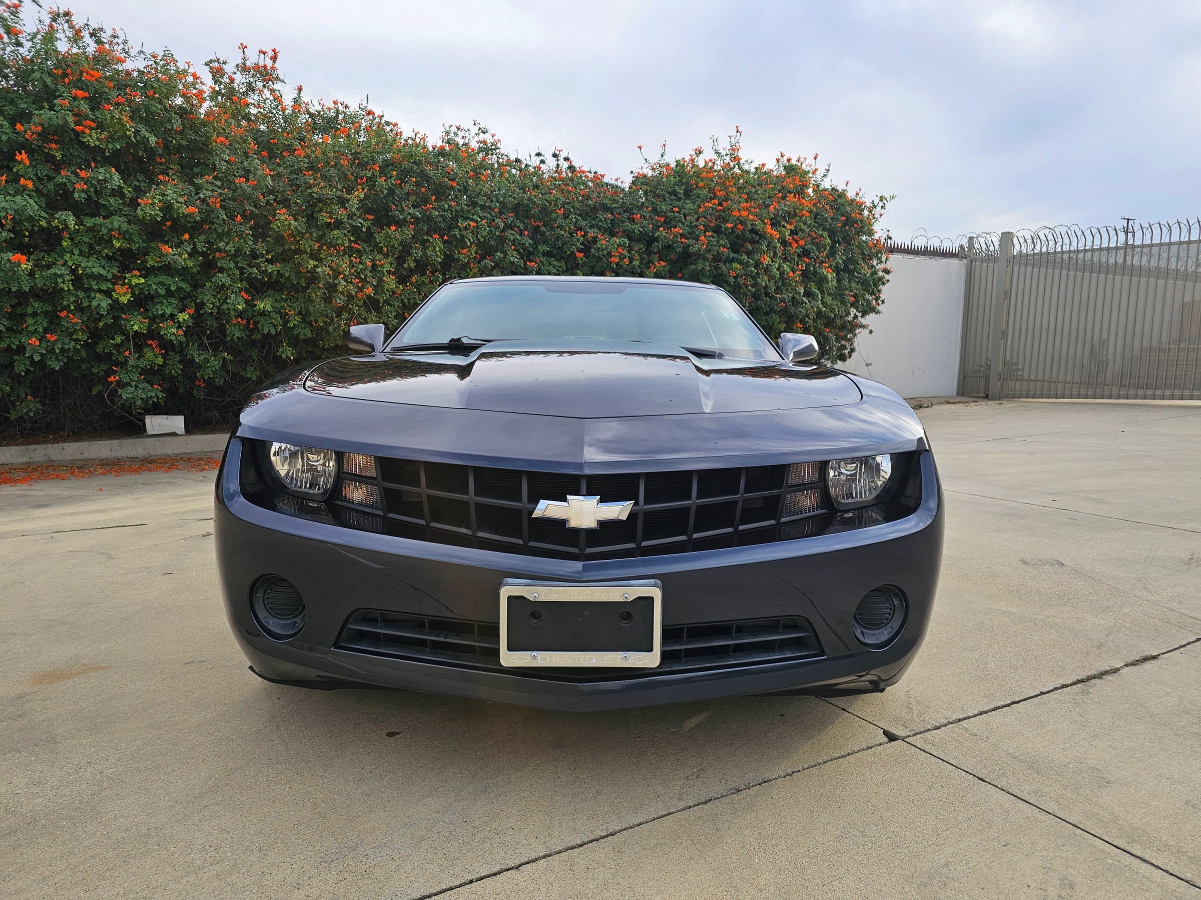 Used 2013 Chevrolet Camaro LS RWD image 2