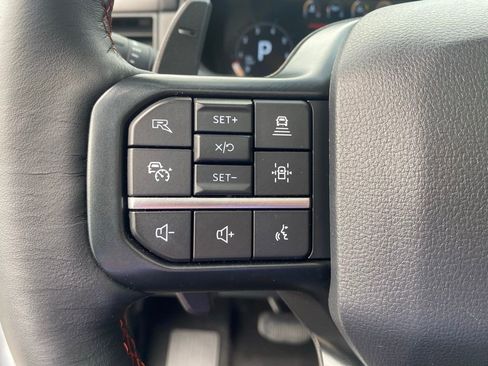 Used 2025 Ford F150 Raptor AWD/4WD image 18