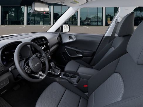 New 2025 Kia Soul S image 18