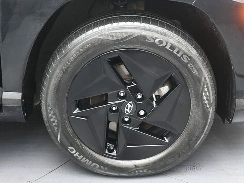 Used 2024 Hyundai Kona SEL FWD image 34