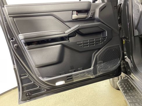 New 2026 Toyota 4Runner Limited image 17