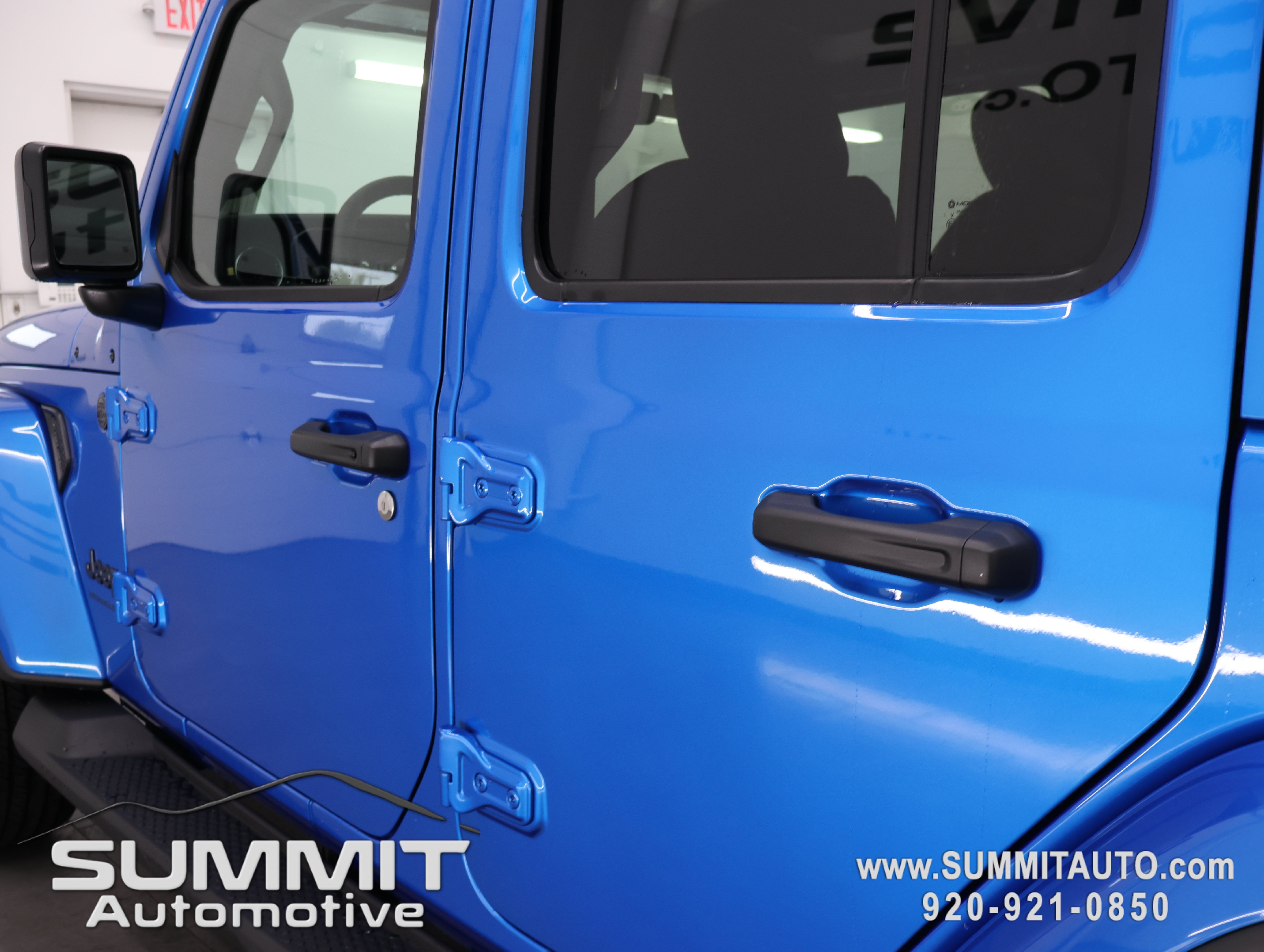 New 2027 Jeep Wrangler Unlimited Sahara AWD/4WD image 31