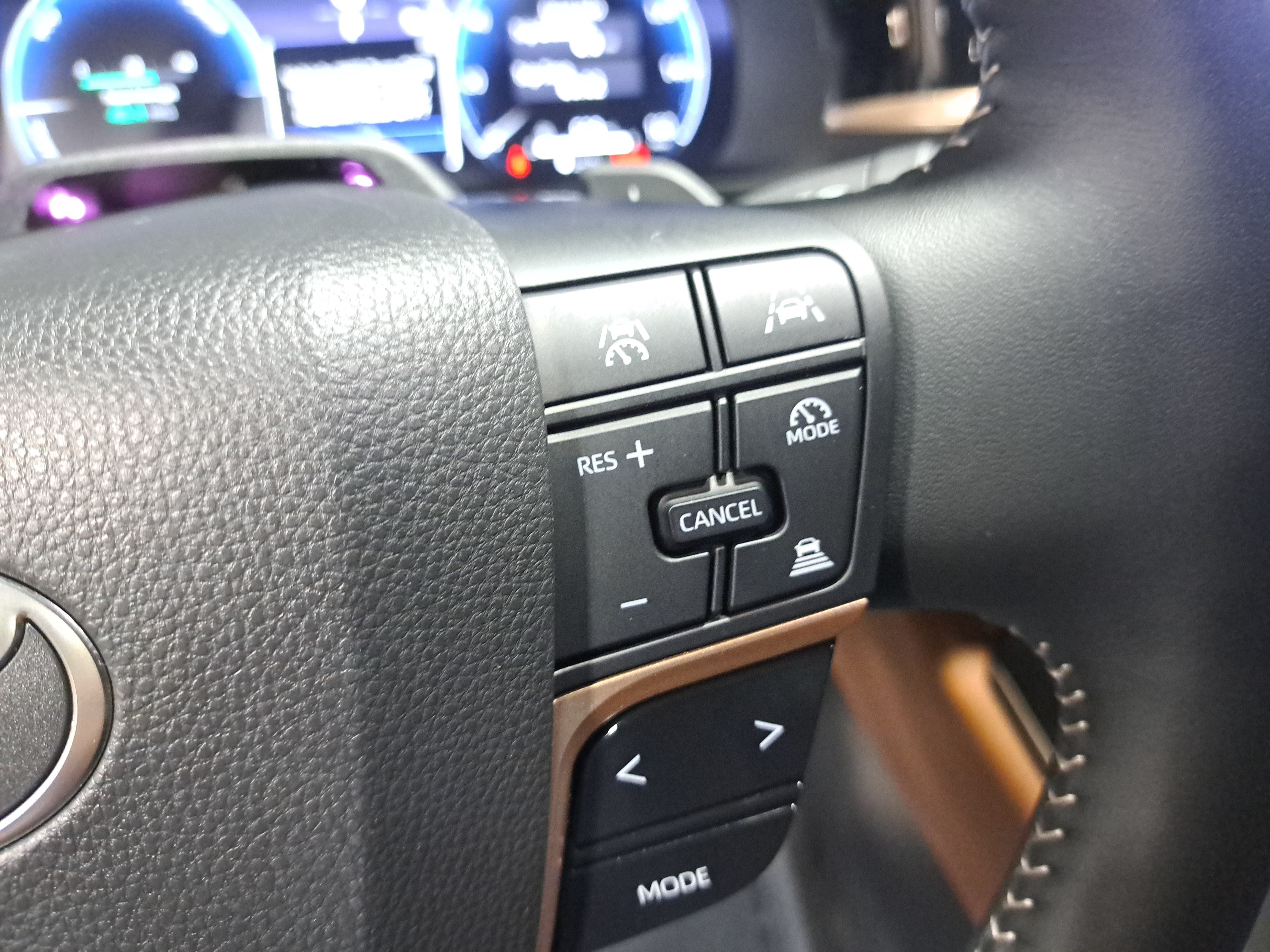 Used 2026 Toyota Crown Signia w/ Advanced Technology Package AWD/4WD image 19