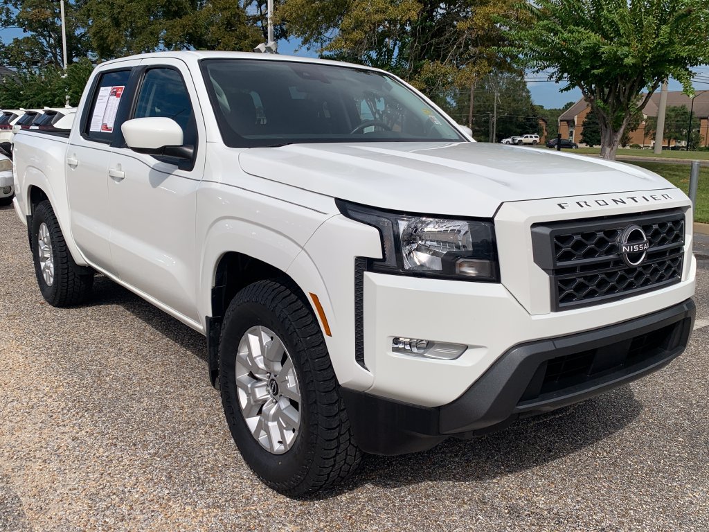 Used 2024 Nissan Frontier SV w/ SV Convenience Package RWD image 1