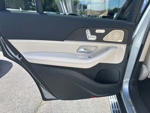 New 2026 Mercedes-Benz GLS 450 4MATIC image 28