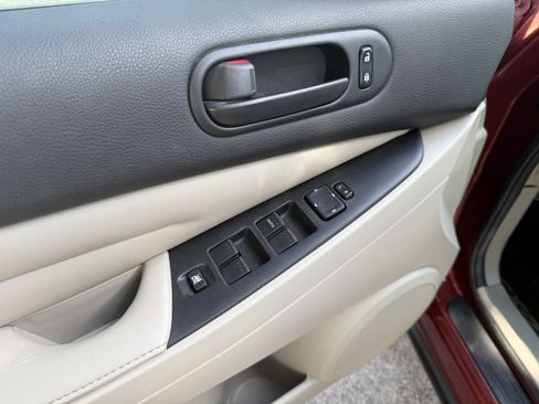 Used 2011 MAZDA CX-7 i Sport w/ Convenience Pkg image 19