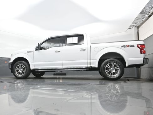 Used 2018 Ford F150 Lariat w/ Trailer Tow Package AWD/4WD image 27