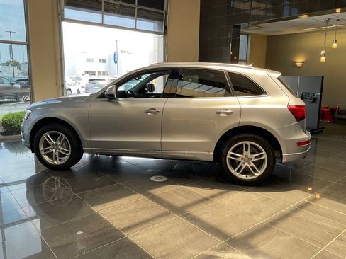 Used 2015 Audi Q5 2.0T Premium Plus w/ Technology Package AWD/4WD image 4