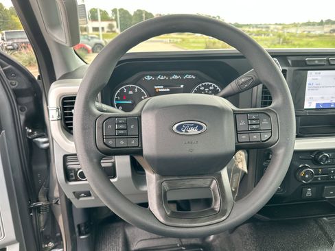 Used 2024 Ford F350 XL image 14