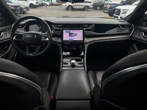 Certified 2022 Jeep Grand Cherokee Overland w/ Adv Protech Group III image 26