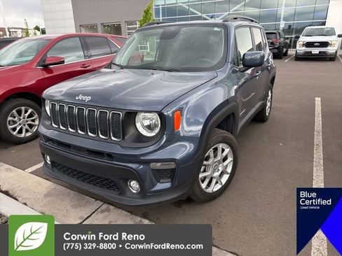 Used 2019 Jeep Renegade Latitude AWD/4WD image 2