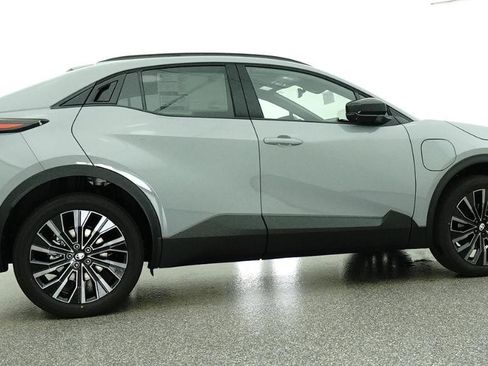 New 2026 Toyota C-HR AWD/4WD image 13