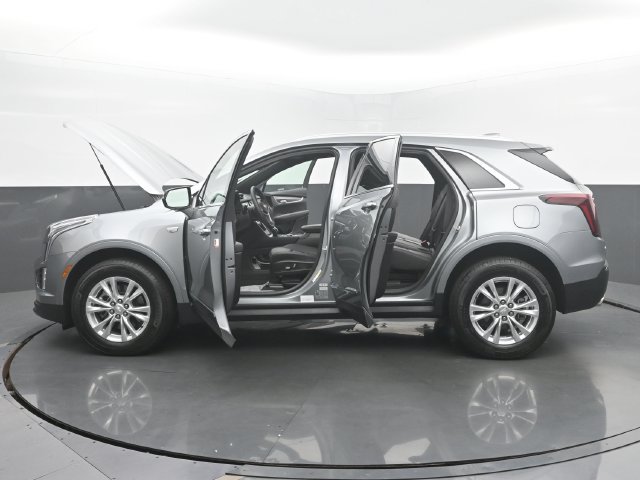 Used 2025 Cadillac XT5 Luxury w/ LPO, Floor Liner Package AWD/4WD image 56