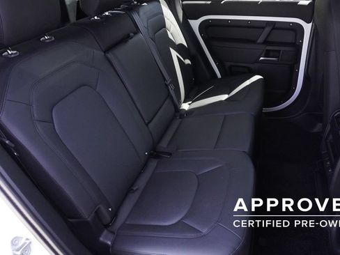 Used 2025 Land Rover Defender 110 S AWD/4WD image 27