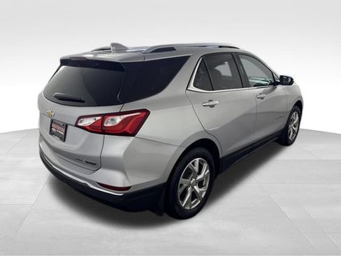 Used 2018 Chevrolet Equinox Premier AWD/4WD image 8