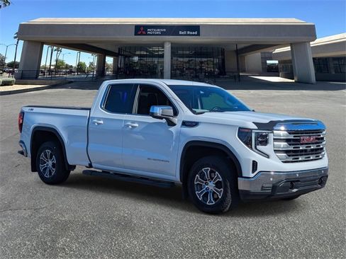 Used 2024 GMC Sierra 1500 SLE image 8