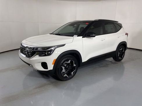 New 2026 Kia Seltos S image 4