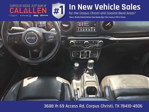 Used 2023 Jeep Gladiator Sport AWD/4WD image 18