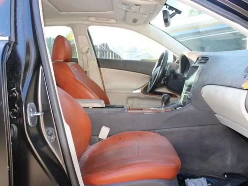 Used 2009 Lexus IS 250 RWD image 11