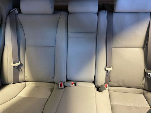 Used 2009 Lexus LS 460 RWD image 23