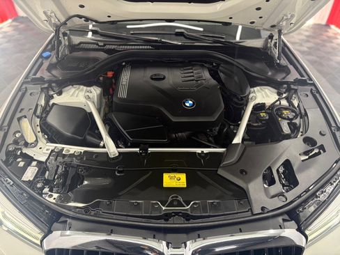 Used 2023 BMW 530i xDrive w/ Premium Package AWD/4WD image 40