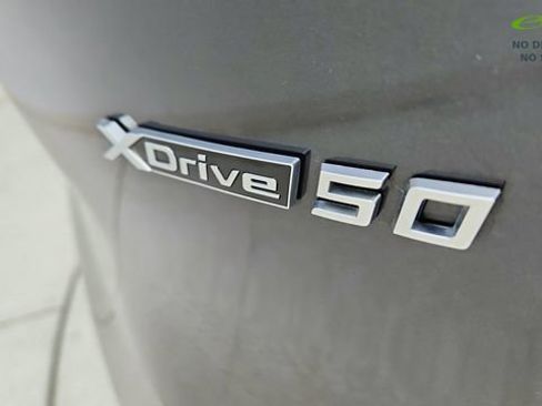 Used 2024 BMW iX xDrive50 w/ Sport Package AWD/4WD image 18