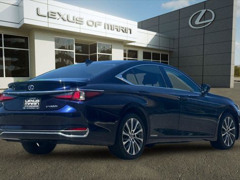 Used 2021 Lexus ES 300h w/ Premium Package FWD image 8