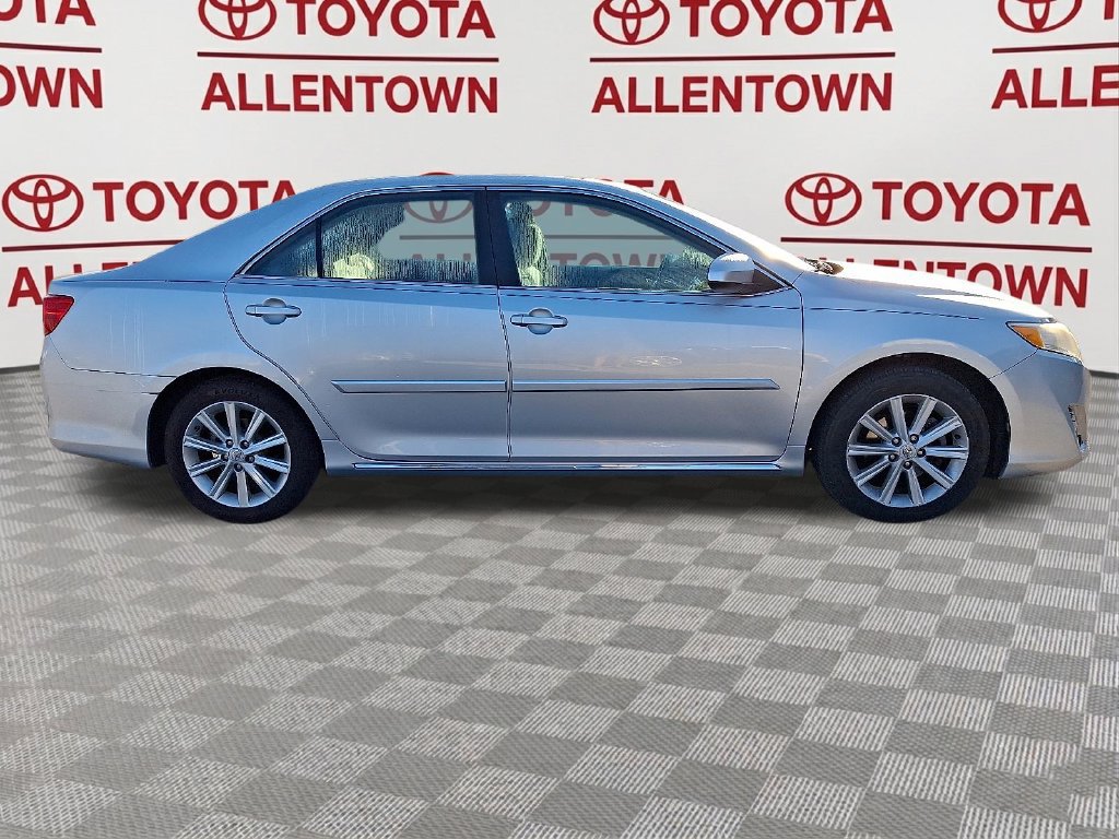 Used 2013 Toyota Camry XLE FWD image 8