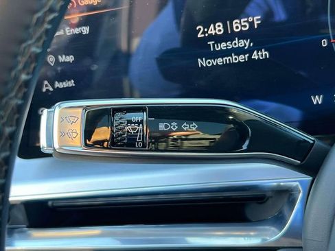 Used 2024 Cadillac Lyriq Sport RWD image 24