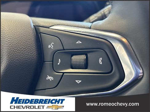 Used 2024 Chevrolet Trax LT w/ Driver Confidence Package FWD image 20