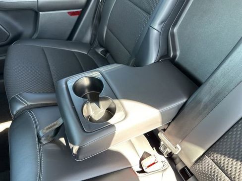 New 2025 Ford Escape SE FWD image 34