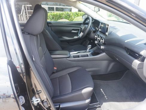 Used 2024 Nissan Sentra SV image 14