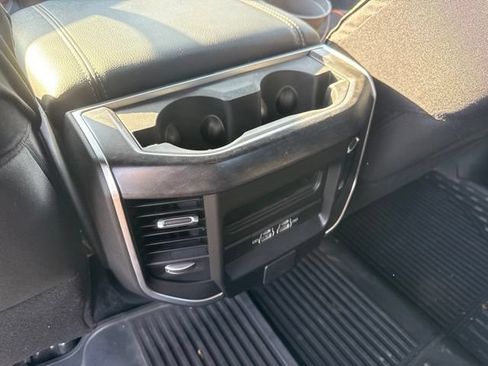 Used 2024 RAM 2500 Big Horn w/ Tech Package AWD/4WD image 27