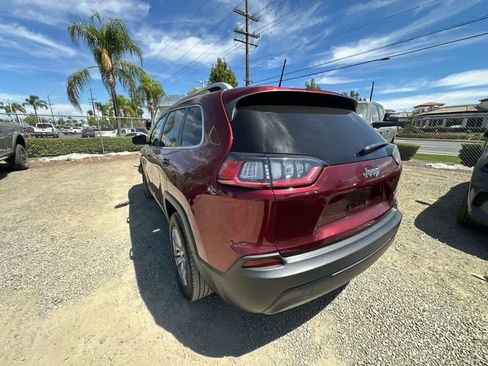 Certified 2019 Jeep Cherokee Latitude w/ Popular Appearance Group FWD image 4