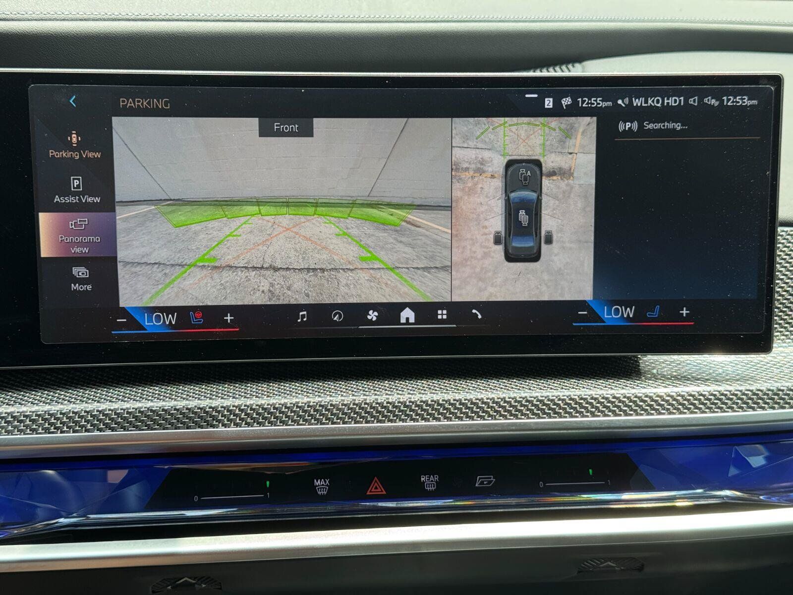 Used 2024 BMW i7 eDrive50 w/ M Sport Package RWD image 29